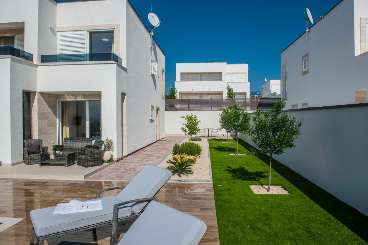 Villas Royal II With Private Pool Novalja Kültér fotó